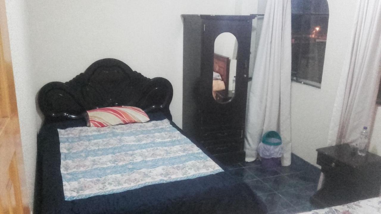 Hostal Lesly Salome Tulcán Екстериор снимка