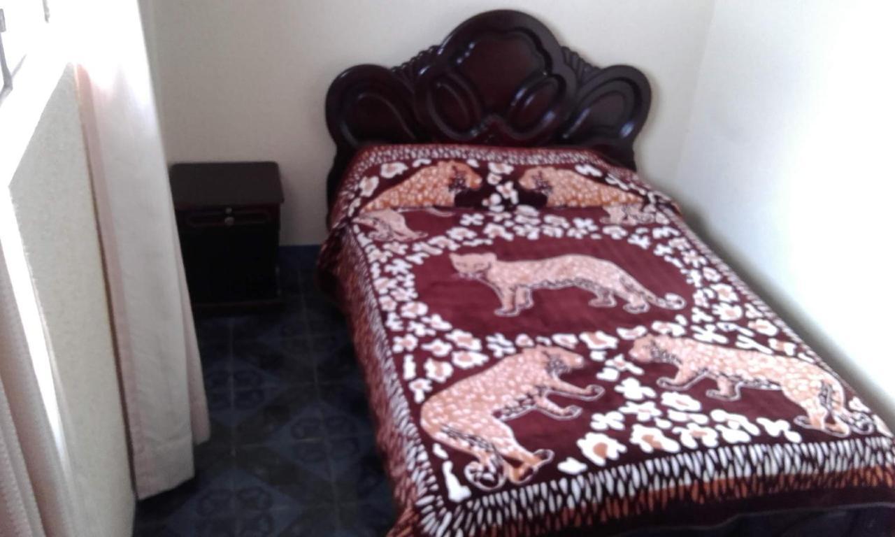 Hostal Lesly Salome Tulcán Екстериор снимка